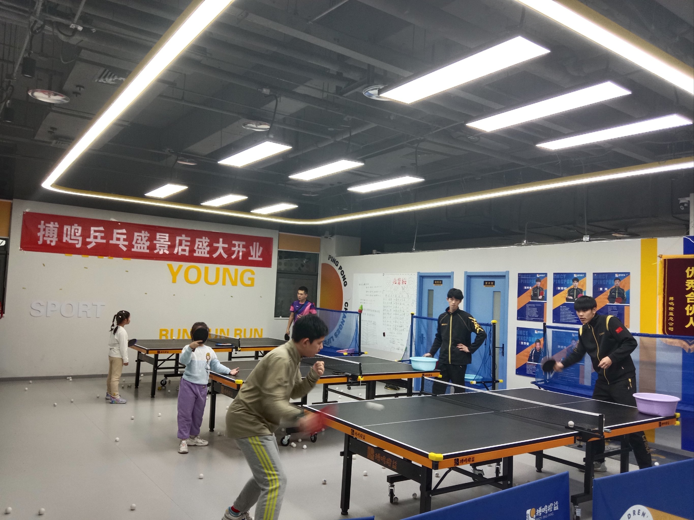 泉州少儿乒乓球锦标赛 晋江拔得女团总分头筹